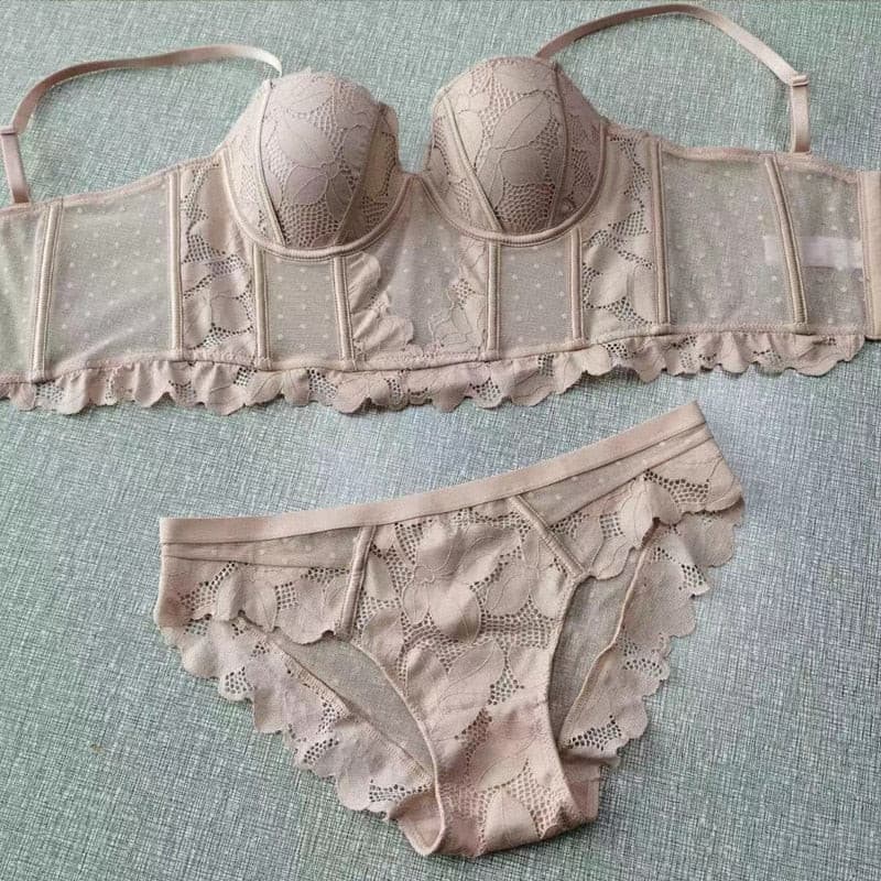 French Lace Embroidery Long Push Up Bra Set Sexy Women Underwear Fish Bone Body Shaper Top Breathable Brassiere and Panties Set.