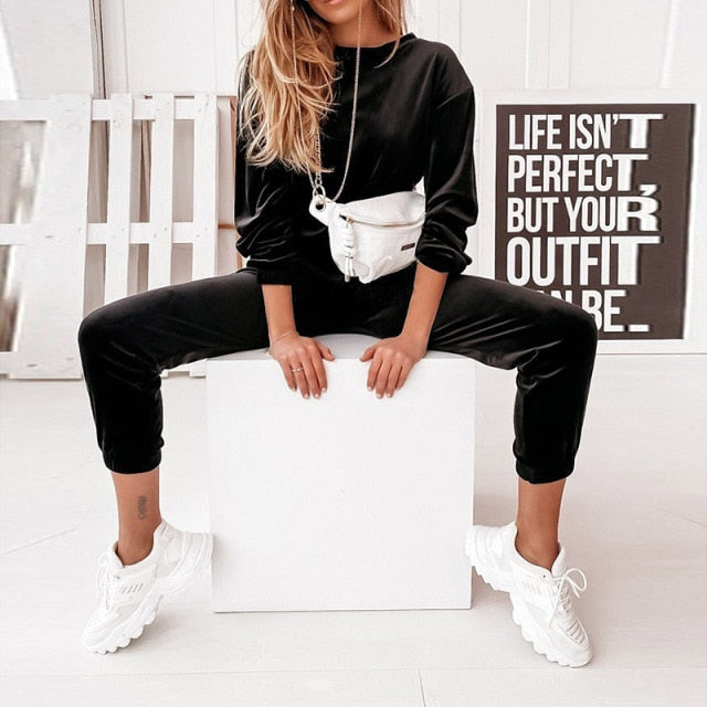 Women Solid O-Neck Long Sleeve Full Pant Suits Velvet Casual Pocket Ladies Sets Loose Loungewear 2 Nique's Creation